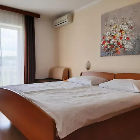Katarina Guest house *