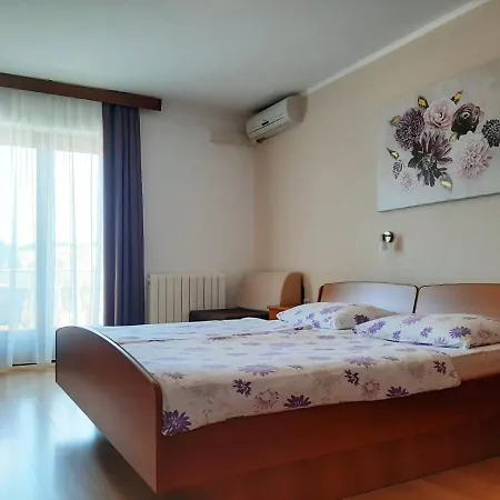 Guest house Katarina Malinska